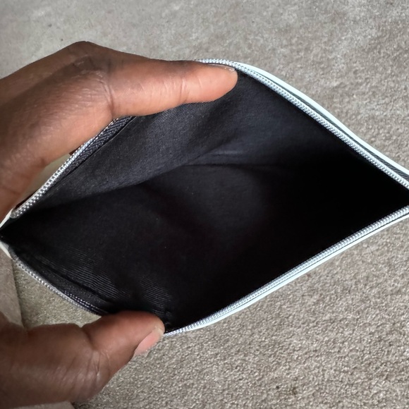 Marc Jacobs make up bag - Picture 5 of 5